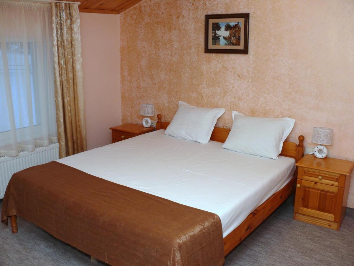 Комплекс Лебанов Hotel Yundola Exterior photo
