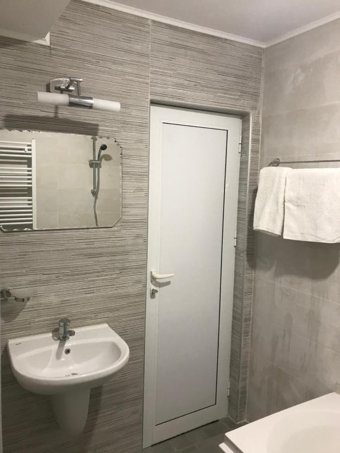 Комплекс Лебанов Hotel Yundola Exterior photo